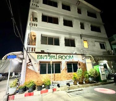 Rangsit Apartment | อมรรัตน์Room