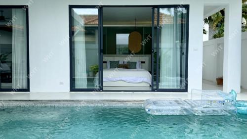 Pratumnak Hill Villa | Oceanfront Serene,3BR with Private Pool Villa,New Modern White