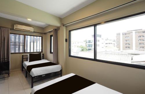Samsen Nok Hotel | RQ Bangkok Huai Khwang by Collection O