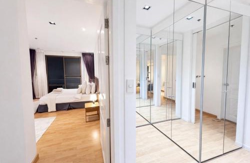 Nana Apartment | Newly renovated 4-6 pax apartment near Nana BTS