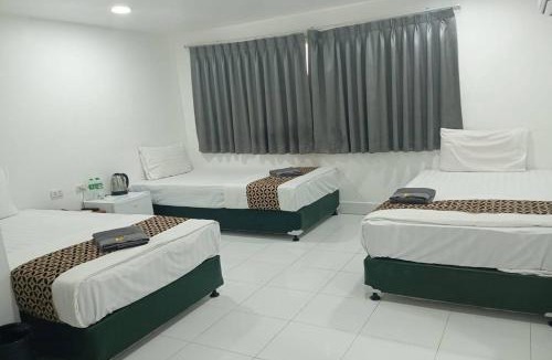 Thanon Phaya Thai House | Papa Ji Hotel and Restaurant