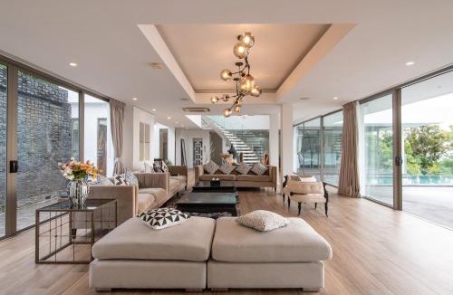 Kamala Villa | Seascape 6BR Prestige Villa Skyline Pool