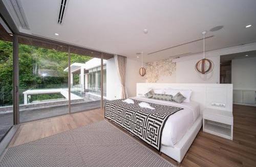 Kamala Villa | Seascape 6BR Prestige Villa Skyline Pool