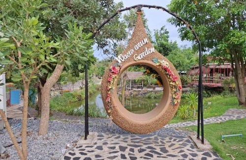 Bo Thong Hotel | Waew Arun Garden Resort