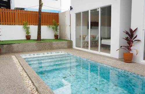 Chalong Hotel | A&J Holiday Villa