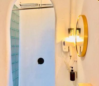 Chana Songkhram Apartment | Lazy Sunday Khaosan Hotel
