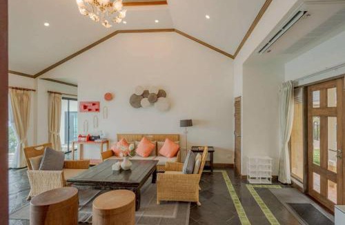 Pa Klok Villa | Golden Horizon Villa 02