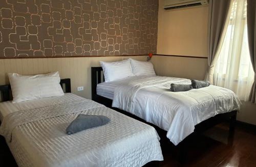 Lop Buri House | Noom Guesthouse