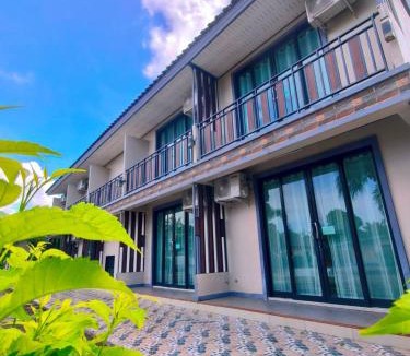 La-ngu Hotel | The Coco Grand Chalet