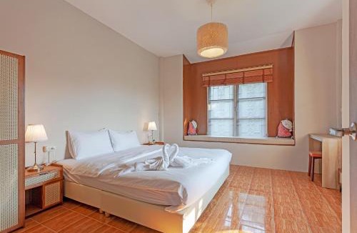 Na Chom Thian Villa | The Galvis Pool Villa - Boutique Stay Near Na Jomtien Beach