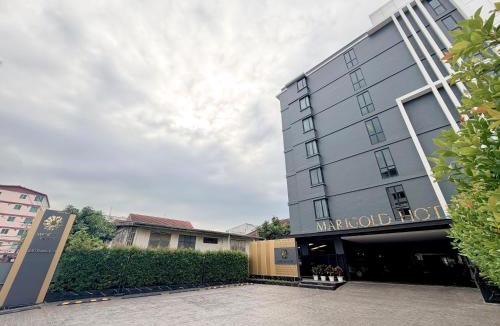 Mueang Samut Prakan District Hotel | Marigold Sukhumvit - Free Shuttle to BTS Bearing Station