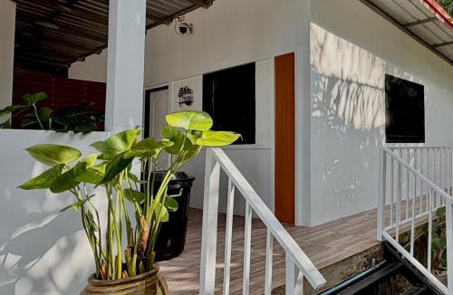 Nuea Khlong House | Krabi Bloom House