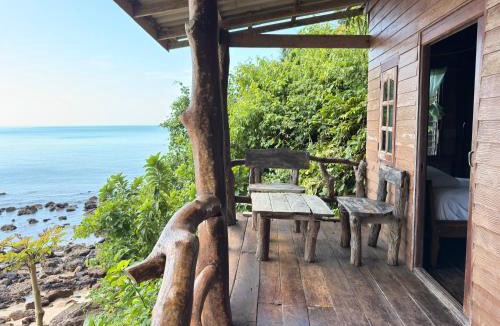 Nuea Khlong Resort | Ao Siri Beach Bungalow