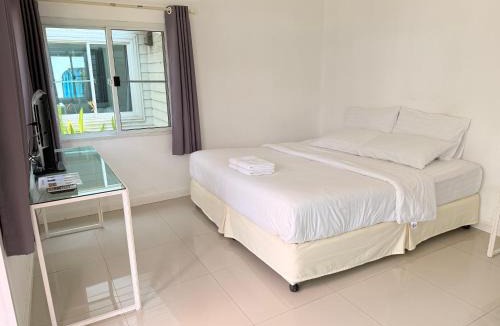 Khao Yoi Hotel | Pophouse