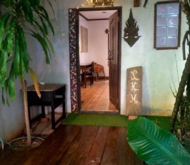 Pakse Bed & Breakfast | Nicolas Family Homestay - Mekong Home
