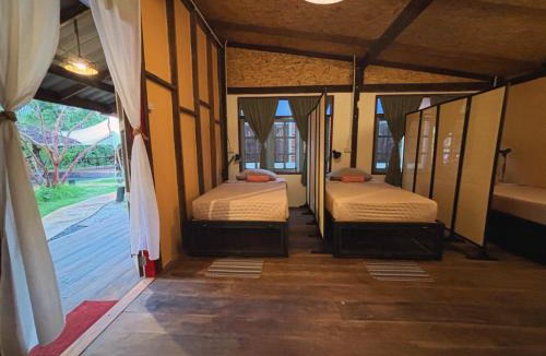 Ko Lanta Hostel | Sanctuary Hostel - Art & Adventure