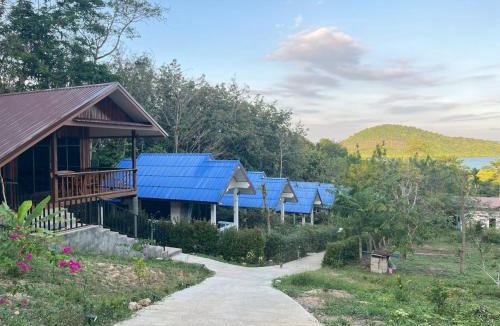 Nuea Khlong Resort | Koh Jum Serenity Resort