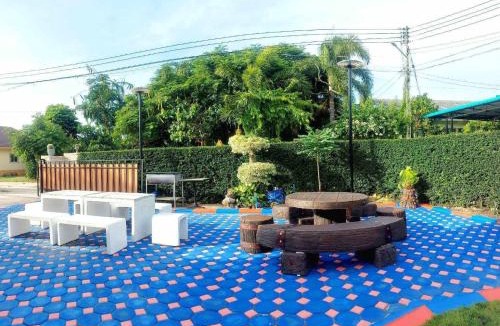 Sattahip Villa | RungrueangPoolvilla รุ่งเรืองพูลวิลล่า