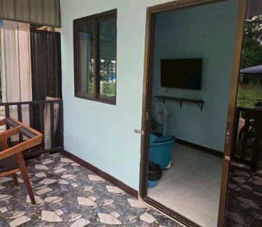 Ko Mook House | Mook Lucky family