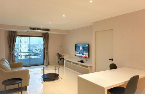 Bang Na Hotel | Avana Residence