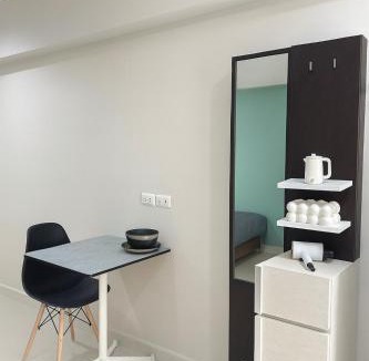 Samsen Nok Apartment | Minimal condo 5 mins to mrt Suthisarn
