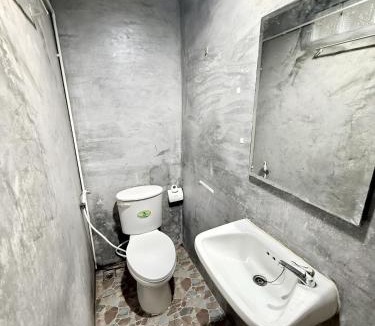 Talat Yot Apartment | xxzNAP - Khaosan Road สแนป ตรอกข้าวสาร