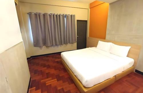 Bang Rak Apartment | BOB INN Silom - BTS Surasak