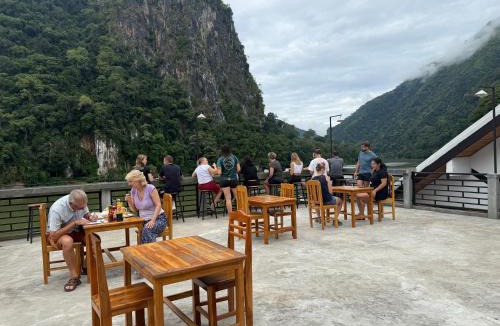 Nong Khiaw Hotel | Amanda Riverside