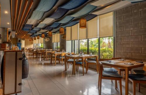Bang Sare Hotel | Oceanphere Villa by Prop Hopper