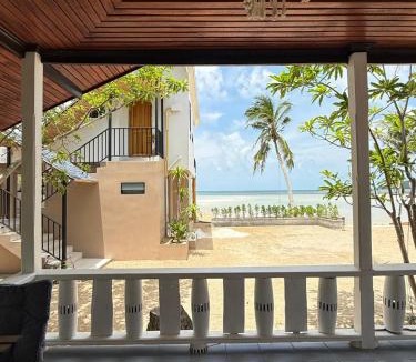 Chaloklum House | Beachfront house in Chaloklum