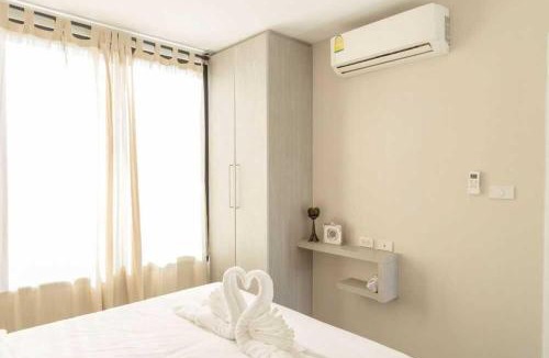 Bang Na Hotel | RQ Bangkok Sukhumvit 107 by Collection O