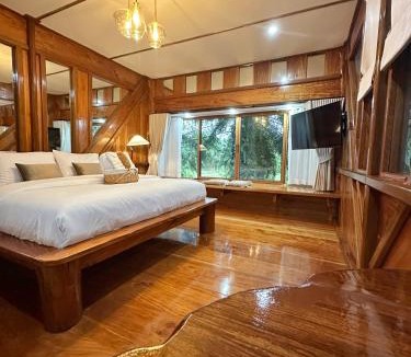 Sichon House | บ้านต้นไม้ The Tree House ณคอนศรี ติดวัดเจดีย์ ไอ้ไข่