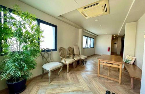 Thanon Phetchaburi Hotel | Dancenter The Spades Hostel