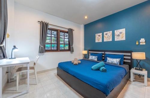 Karon House | Serenity Holiday Villa 1 D Karon Beach