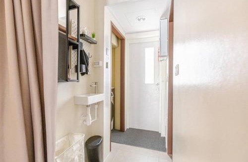 Chakkrawat House | Nueng Rana 232 Corner view 1BR Duplex 3beds/2B