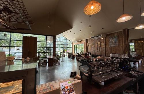 Chiang Rai House | YAYO coffee and bed