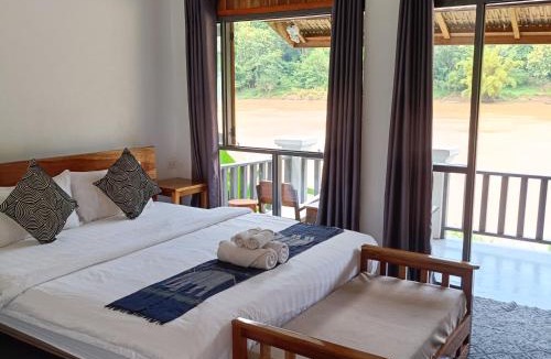 Nong Khiaw Hotel | Nam ou view villa