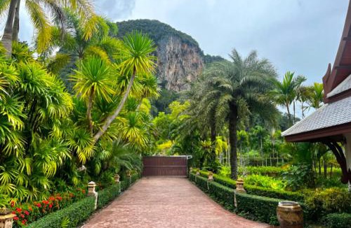 Nong Thale Villa | Saifon Villas - Luxurious Pool Villas