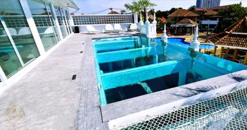 South Pattaya Villa | STARLAND Luxury Pool Villa Pattaya Walking Street