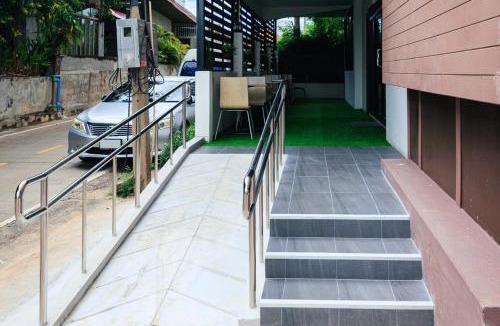 Sila Hotel | Baan Phor Phan Hotel