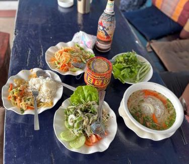 Muang Khong Hostel | Don Som Riverside Guesthouse