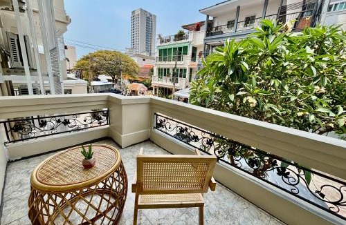 Jomtien Hotel | Charm Hostel at Pratumnak