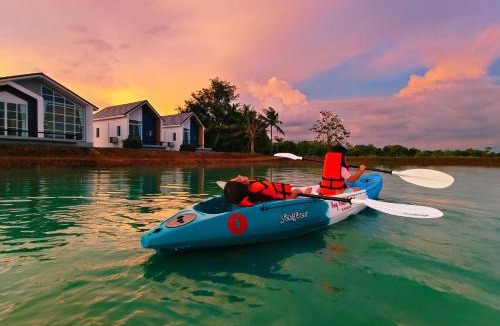 Wichian Buri Resort | Hug Home Resort Wichianburi ฮักโฮม รีสอร์ท วิเชียรบุรี