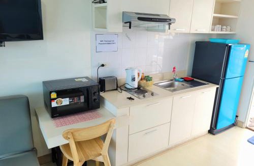 Ban Bang Saen Apartment | The Beach Bangsaen Condo 327-50