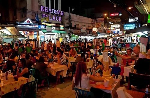 Chana Songkhram Apartment | GO INN Khaosan Road - โก อินน์ ถนนข้าวสาร