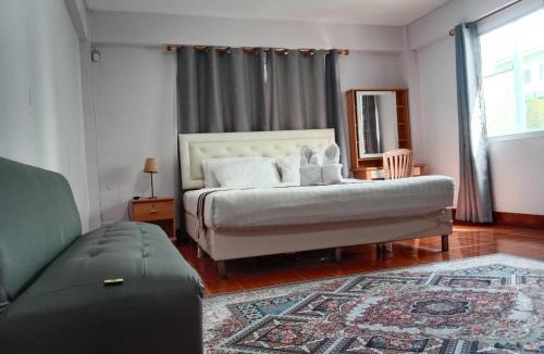 Cha-am House | Beachfront Hotel Cha Am