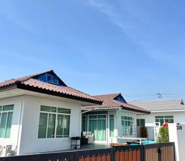 Nong Prue Villa | Victoria Poolvilla Pattaya by Chon