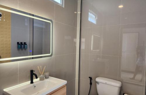 Nanai Road Apartment | Wink City 2 Patong Center close to the Beach