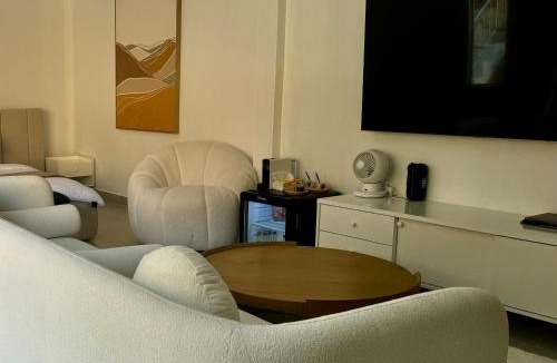 Nanai Road Hotel | L’Oasis Nanai