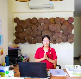 Bang Phra Hotel | Chivapuri Trat